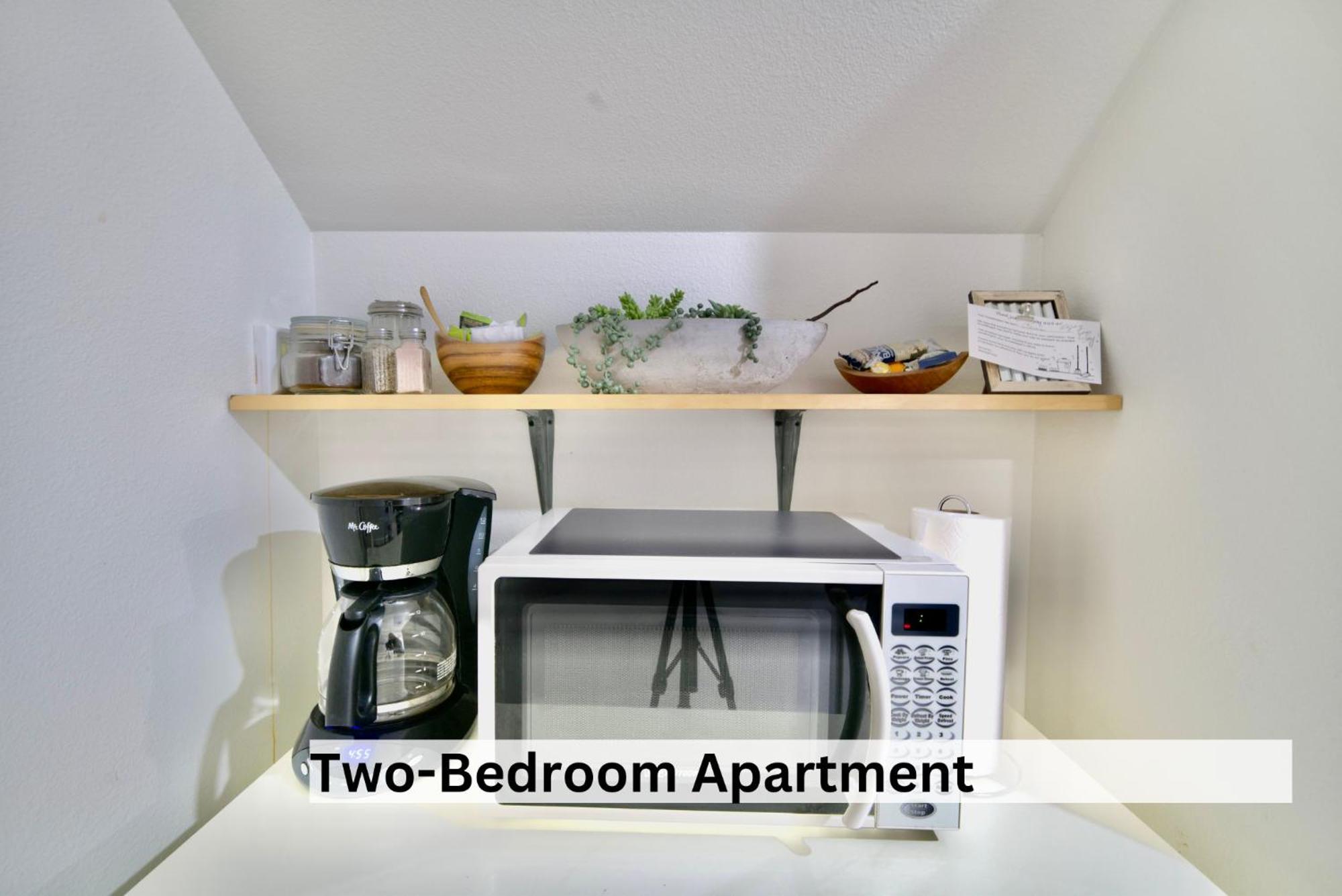 Boutique Apartment In Historic Downtown אלבני מראה חיצוני תמונה