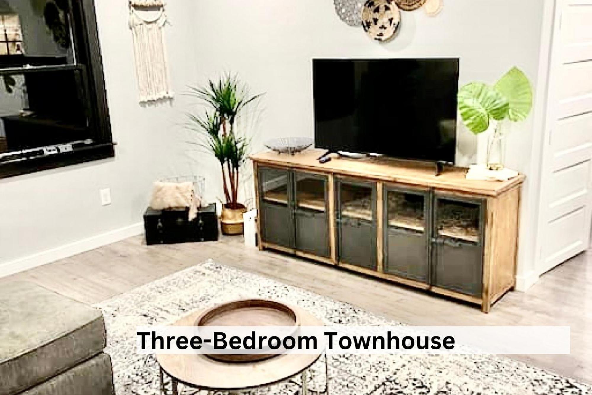 Boutique Apartment In Historic Downtown אלבני מראה חיצוני תמונה