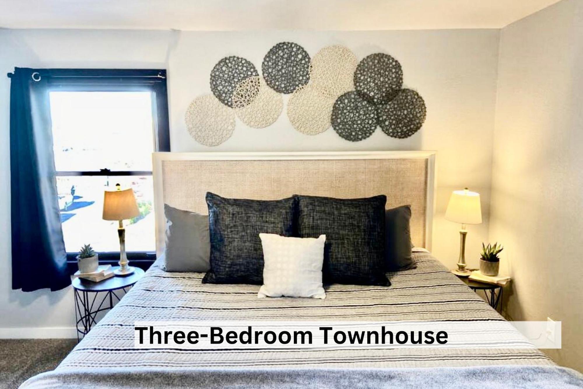 Boutique Apartment In Historic Downtown אלבני מראה חיצוני תמונה