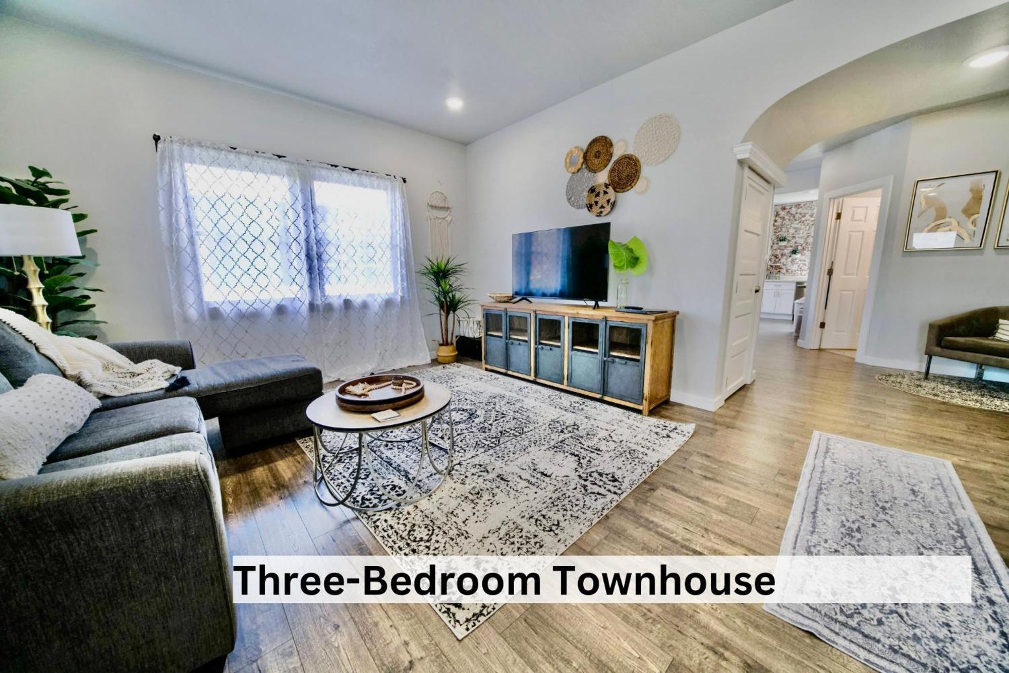 Boutique Apartment In Historic Downtown אלבני מראה חיצוני תמונה